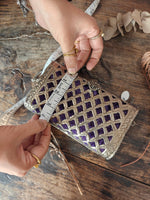 Load image into Gallery viewer, Elegant vintage clutch