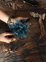 Load image into Gallery viewer, Rose Flower Choker (Blue)