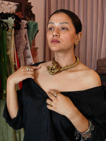 Load image into Gallery viewer, Twist Necklace