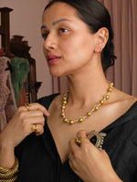 Load image into Gallery viewer, Gold Beads Necklace