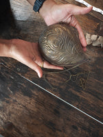Load image into Gallery viewer, Vintage Metal Drop-Shape Clutch