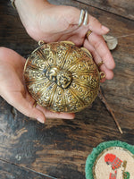 Load image into Gallery viewer, Brass Coin Purse