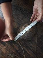 Load image into Gallery viewer, Vintage Metal Drop-Shape Clutch
