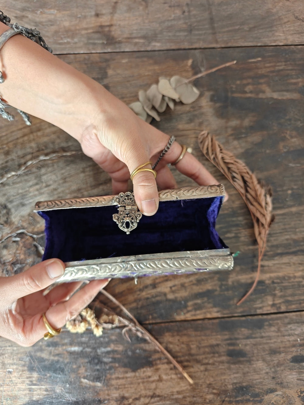 Elegant vintage clutch