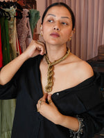 Load image into Gallery viewer, Twist Necklace
