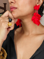 Load image into Gallery viewer, Red Igniss Fringe Earrings
