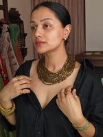 Load image into Gallery viewer, Golden Necklace
