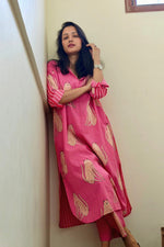 Load image into Gallery viewer, Pink Lappad Print  Co-ord Set
